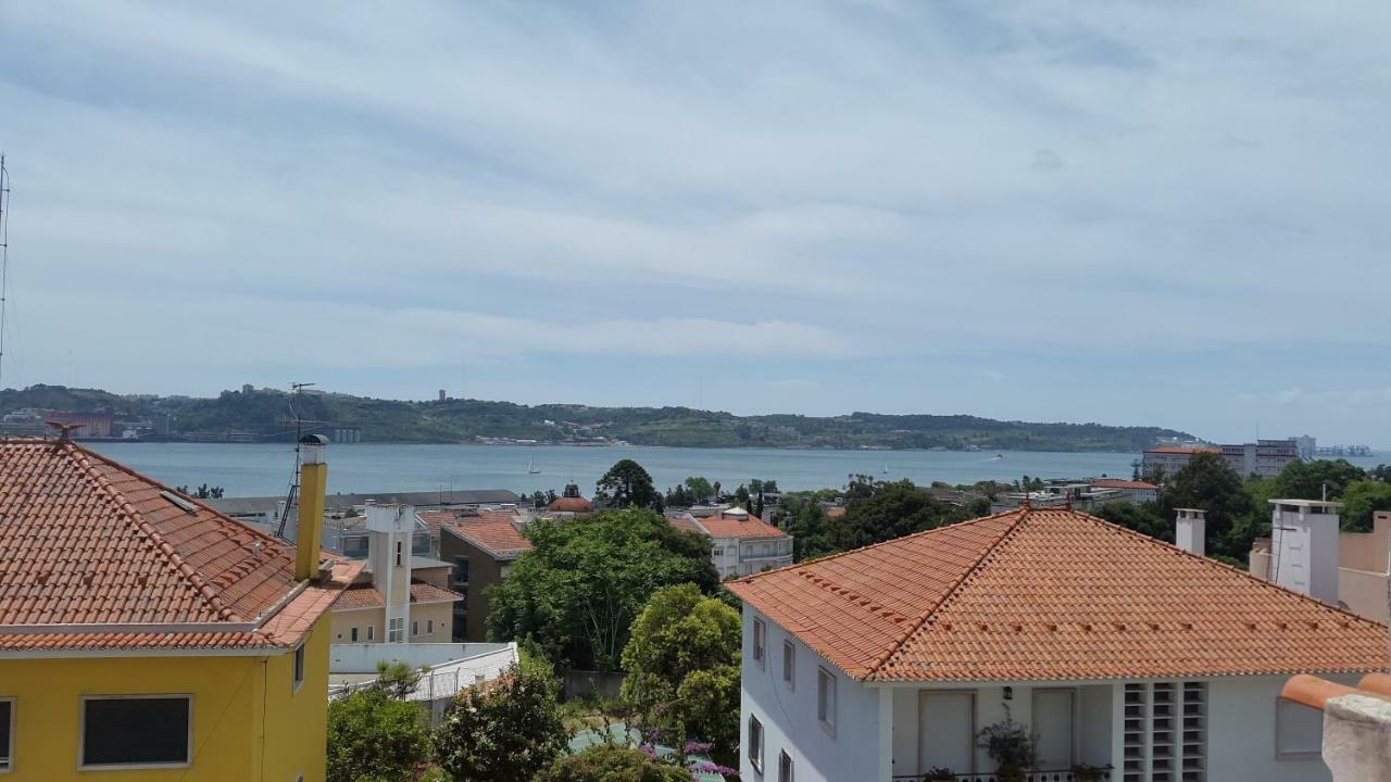 Apartamentos Tejo A Vista Lisboa Εξωτερικό φωτογραφία